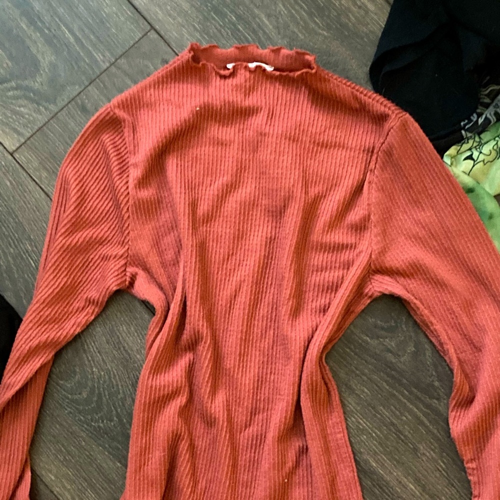 beautiful soft pumpkin spice ribbed top